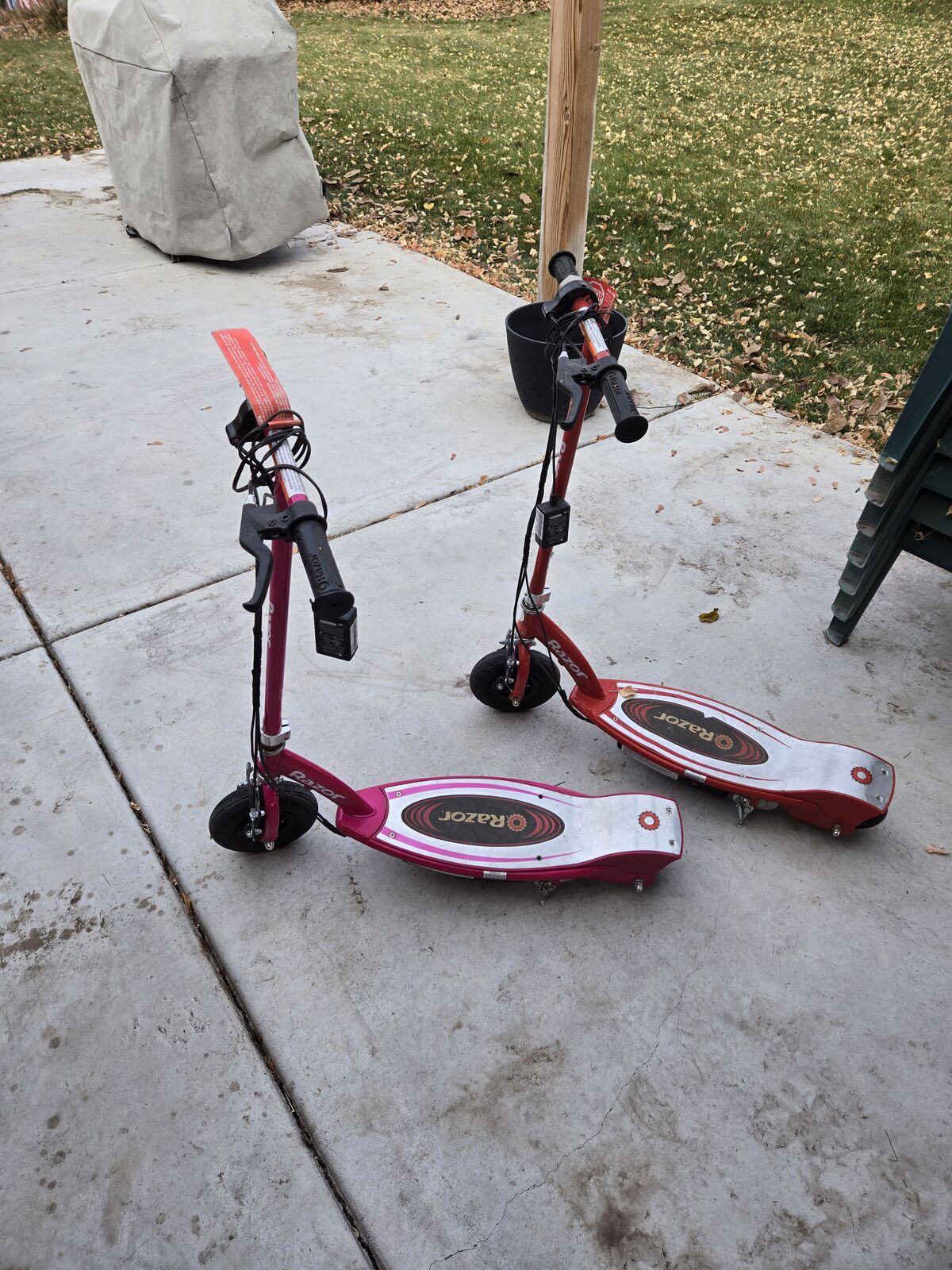 Razor E100 scooters. They work!