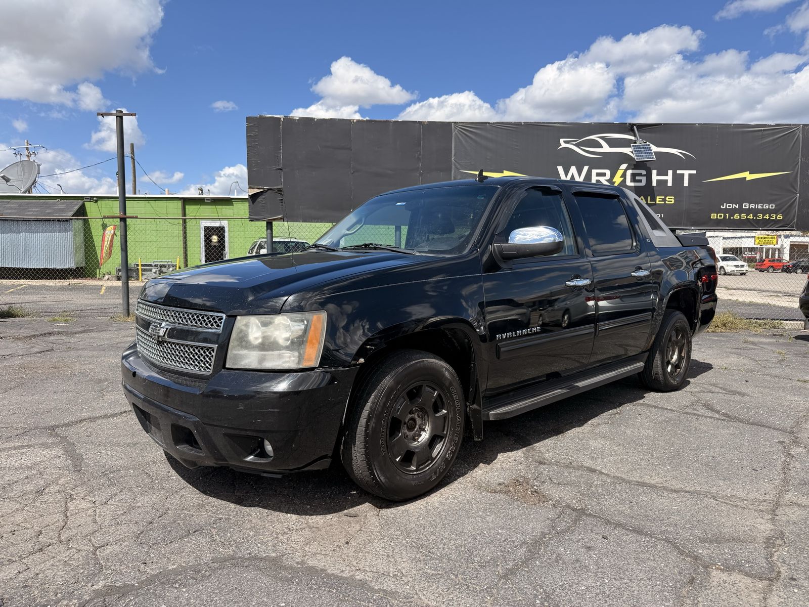 2010 CHEVROLET AVALANCHE LT