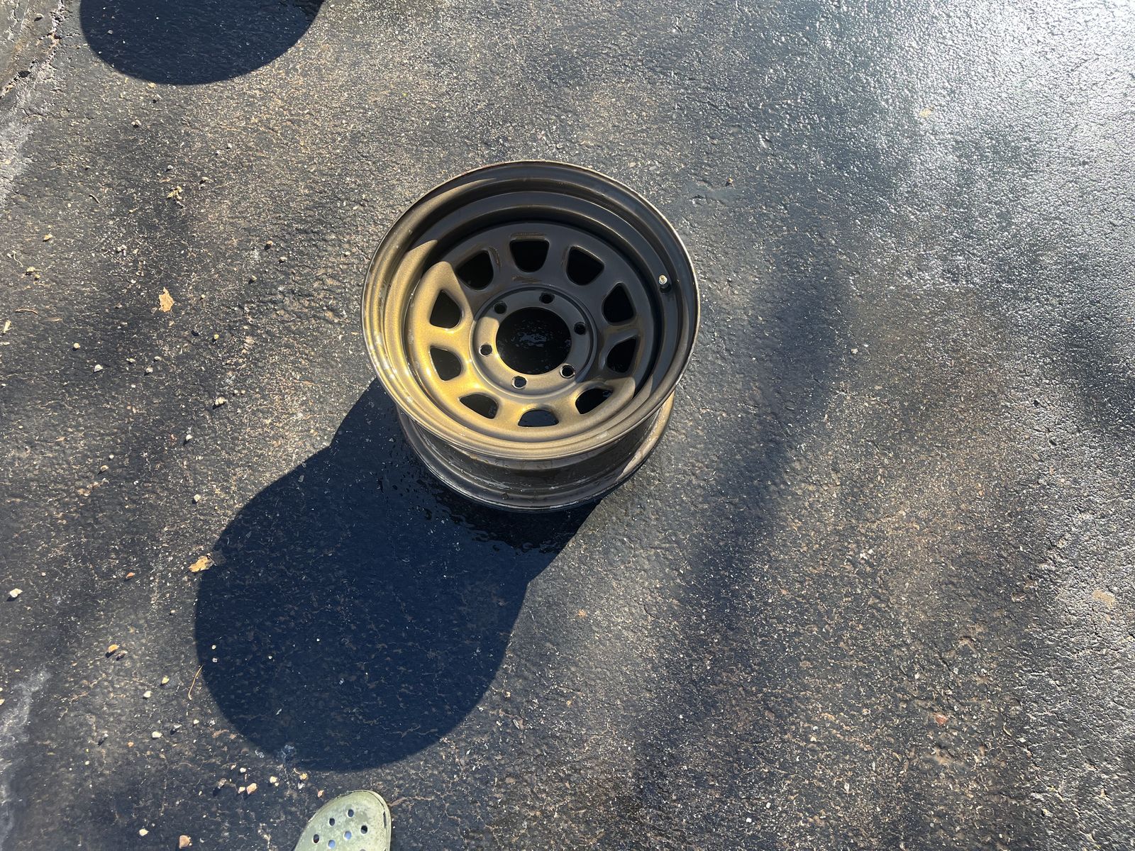 Toyota wheels 16 x 8 set of 5 6 lug