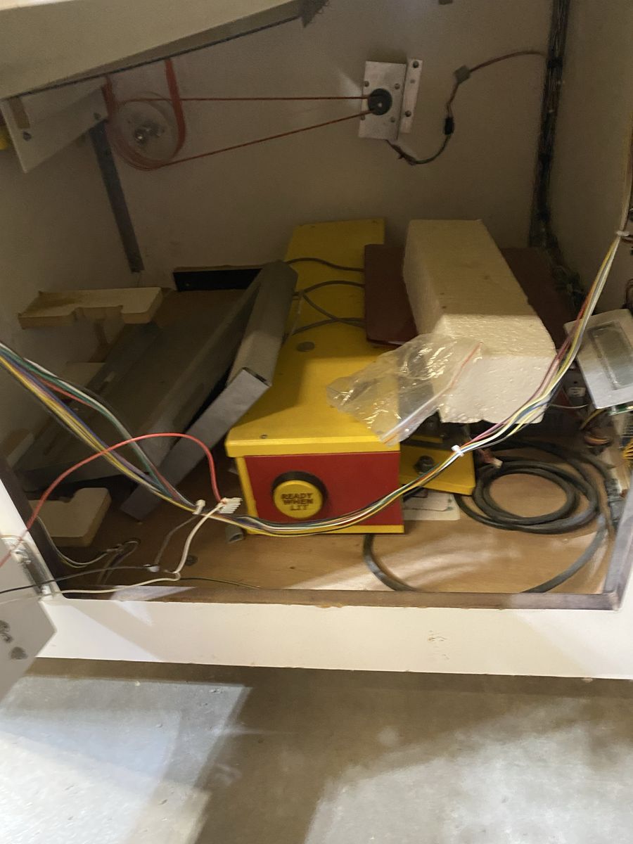 Main image 3