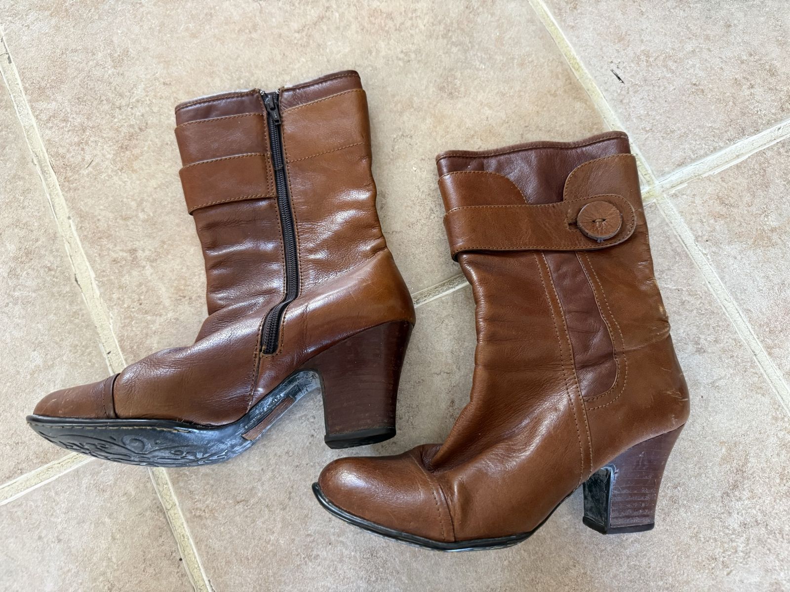 Women's Brown Leather Heeled Boots Born brand brown 8 1/2