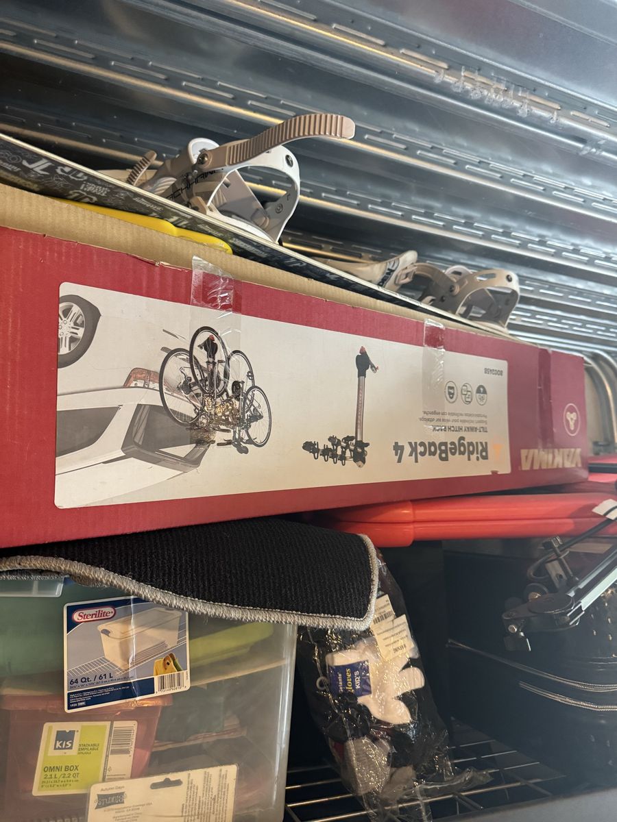 Yakima ridgeback 4 Open box