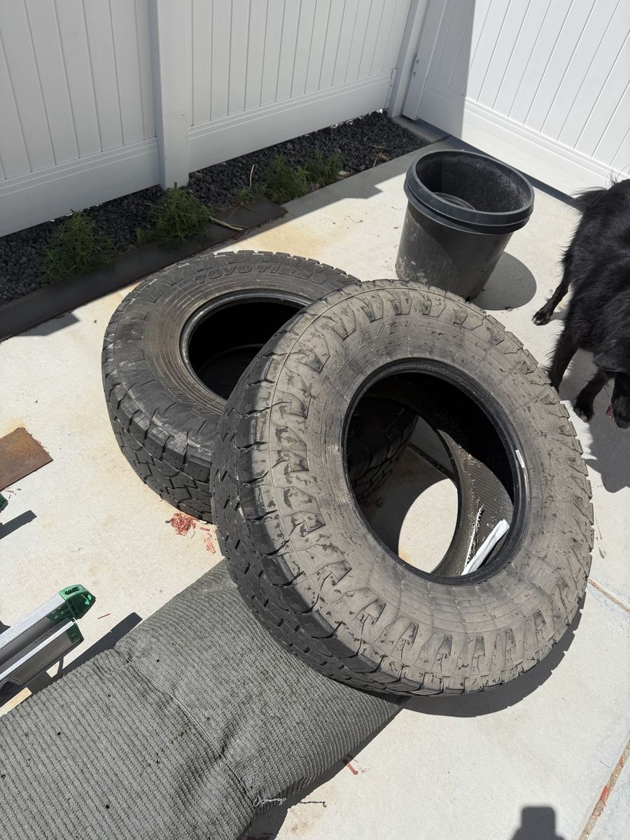 Toyo Tires Open Country AT 3 - 37/12.5/r18 LT