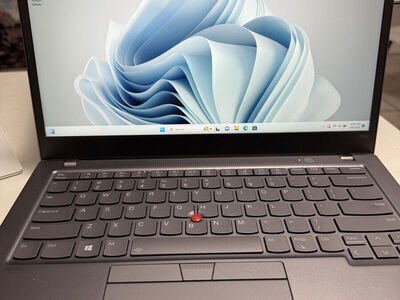 Lenovo T14s w/warranty