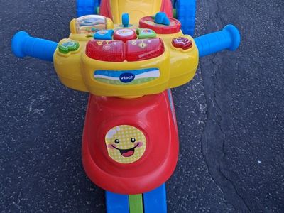 VTech 2-in-1 Learn & Zoom Motorbike Ride-On Toy