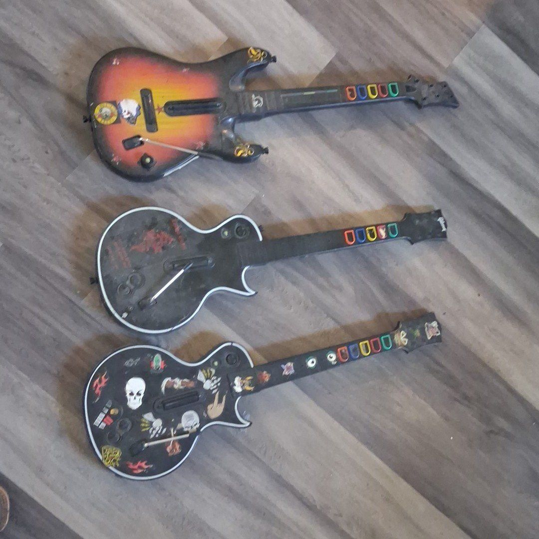 xbox 360 guitar hero guitar