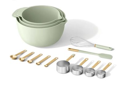 Beautiful 14-Piece Mix & Measure Set, Sage Green