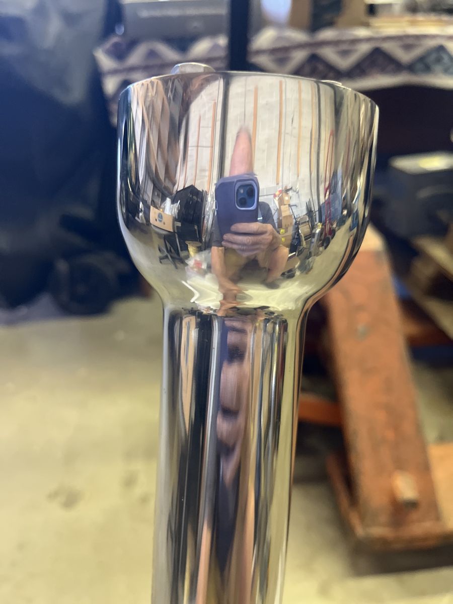 Main image 3