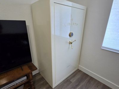 liberty colonial 50 safe