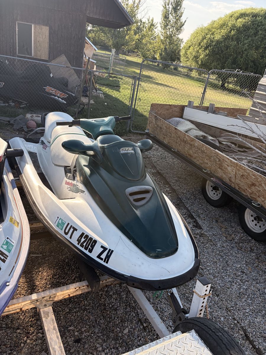 1996 Sea-Doo GTX 787 & 1996 Polaris SL900 Jet Skis with 2-Place ShoreLand'r Trailer
