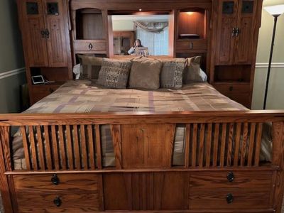 California King size solid oak pedestal bed