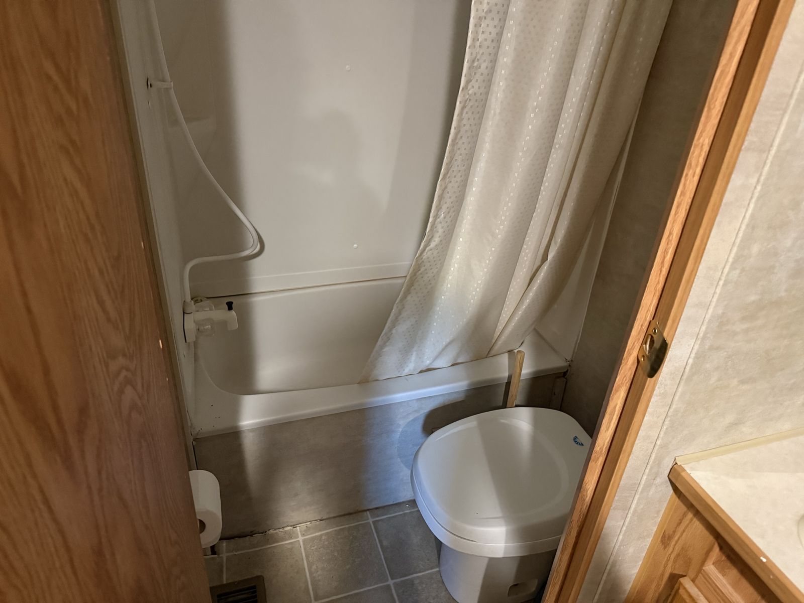 Main image 12