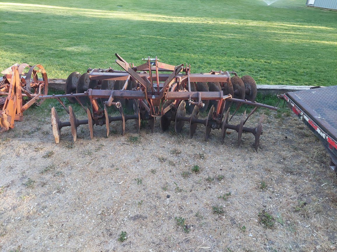 Massey Ferguson 8' disc