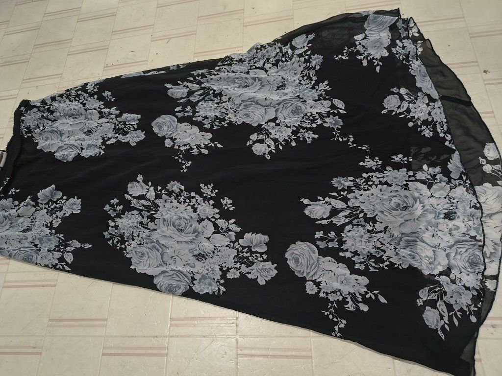 Main image 26