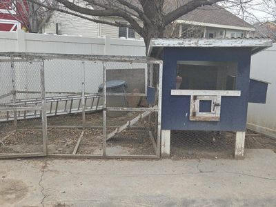 Free chicken coop & run in Kaysville