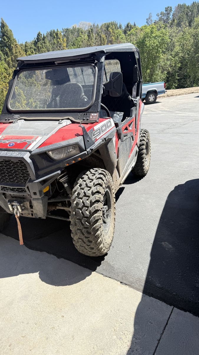 900 rzr