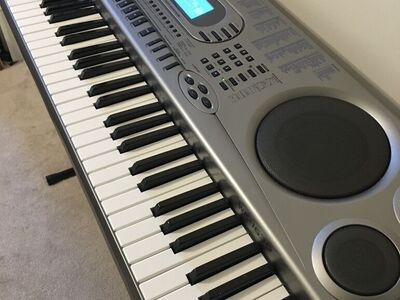 Casio Nice Speaker Sound -Church, Gig, Home