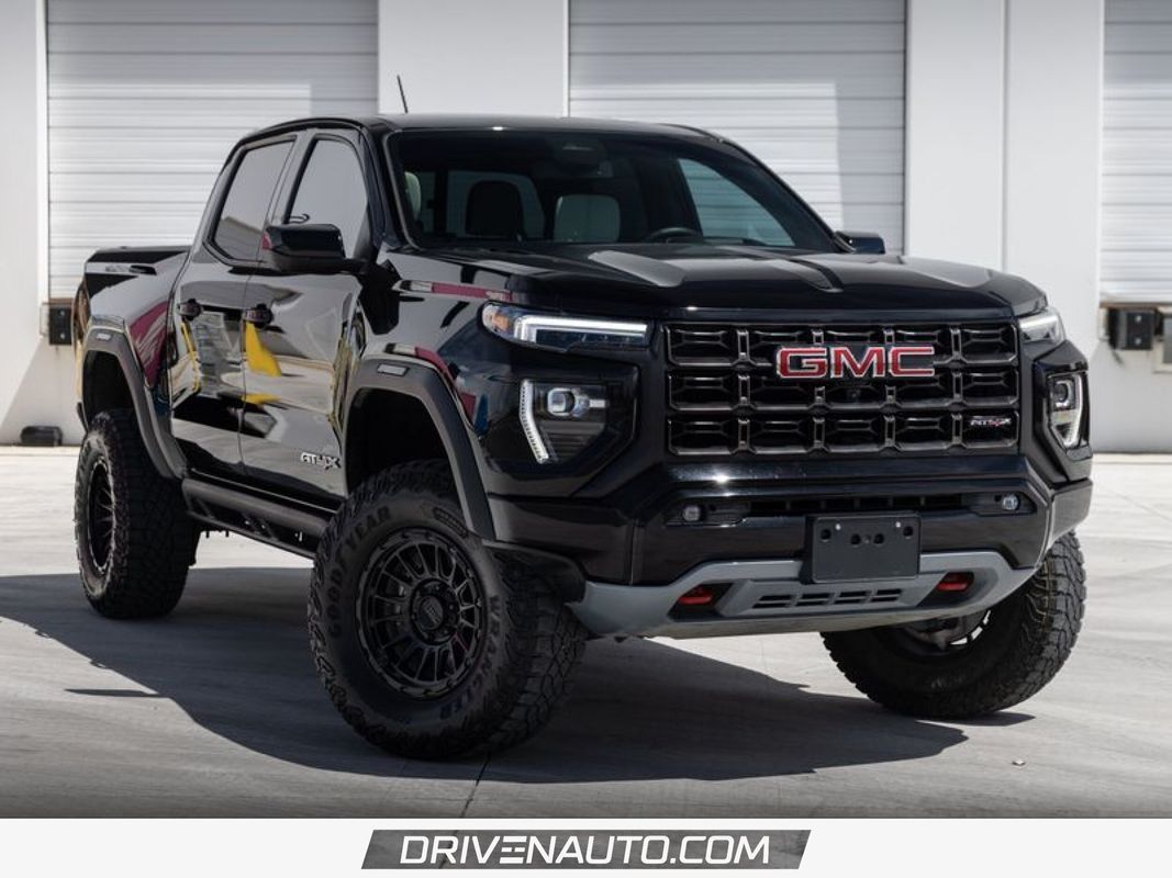 2024 GMC Canyon AT4X