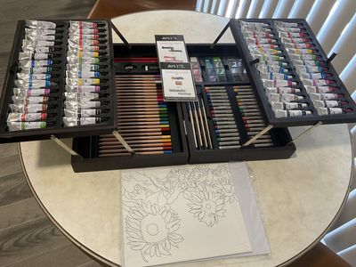 Watercolor Acrylic Oil Pastel Colors Artis Set