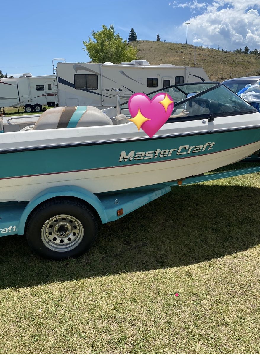 1991 MasterCraft ProStar 190 – Classic Ski Boat