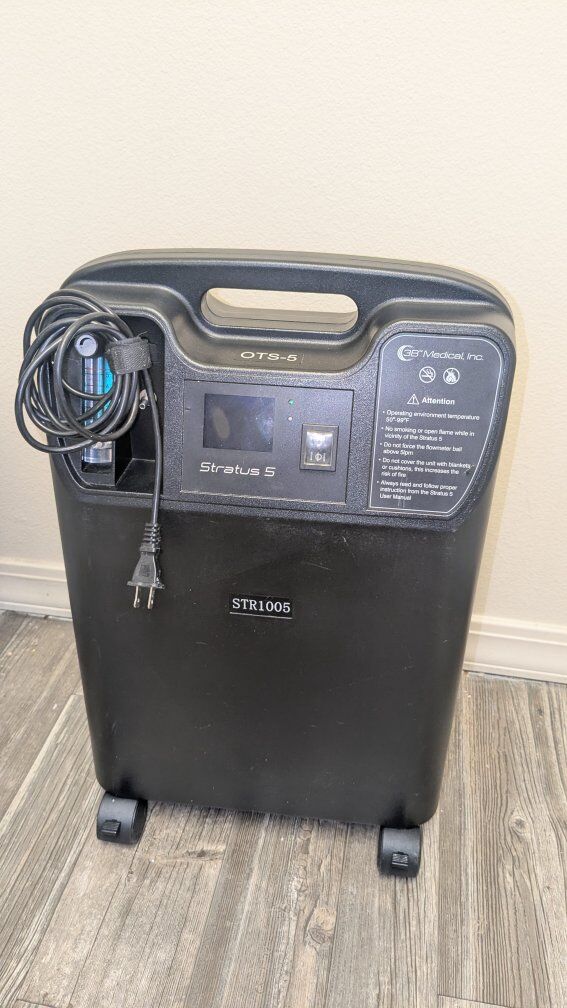Stratus 5-liter oxygen concentrator
