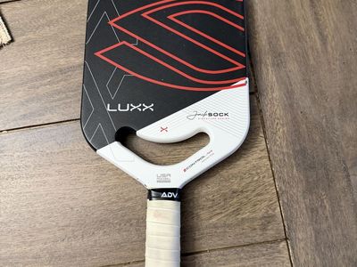 Selkirk Luxx Control Air Invikta Pickleball Paddle