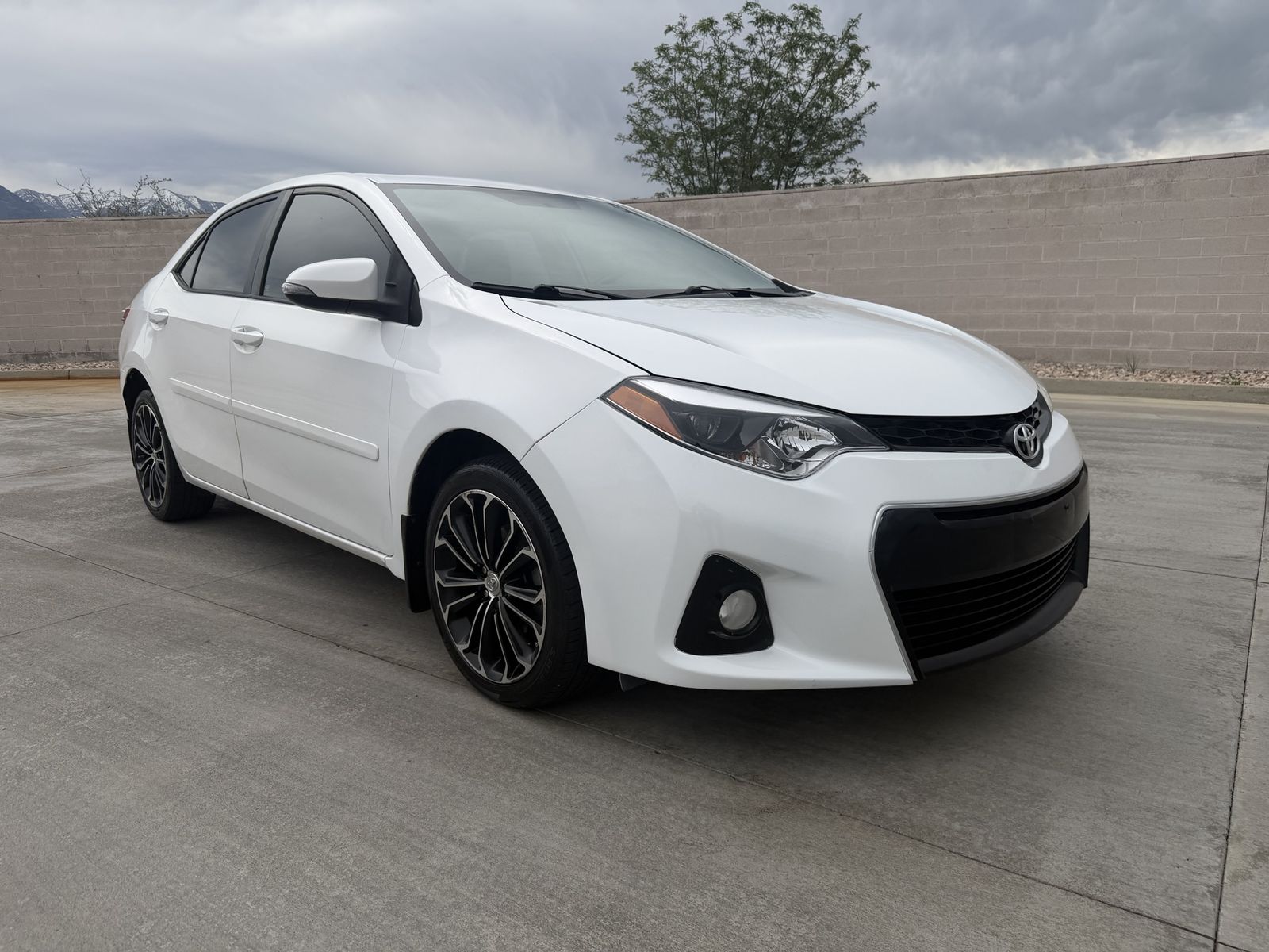 2016 Toyota Corolla S Plus