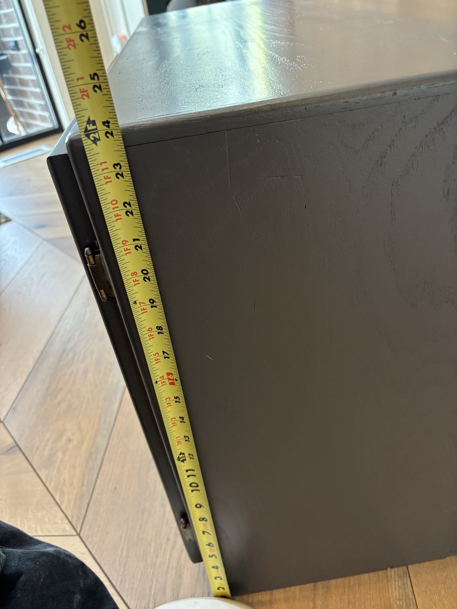 Main image 9
