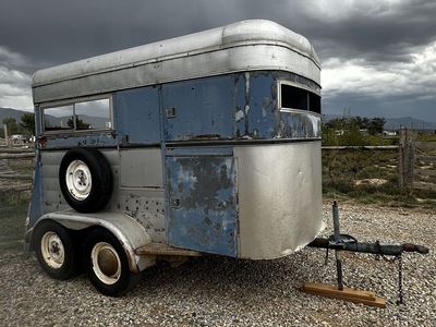 Horse Trailer