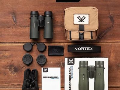 *NEW* Vortex Diamondback HD 10x42 Binoculars FULL WARRANTY with GlassPak Harness
