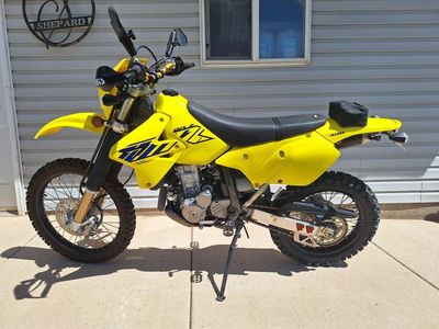 2023 suzuki drz 400s