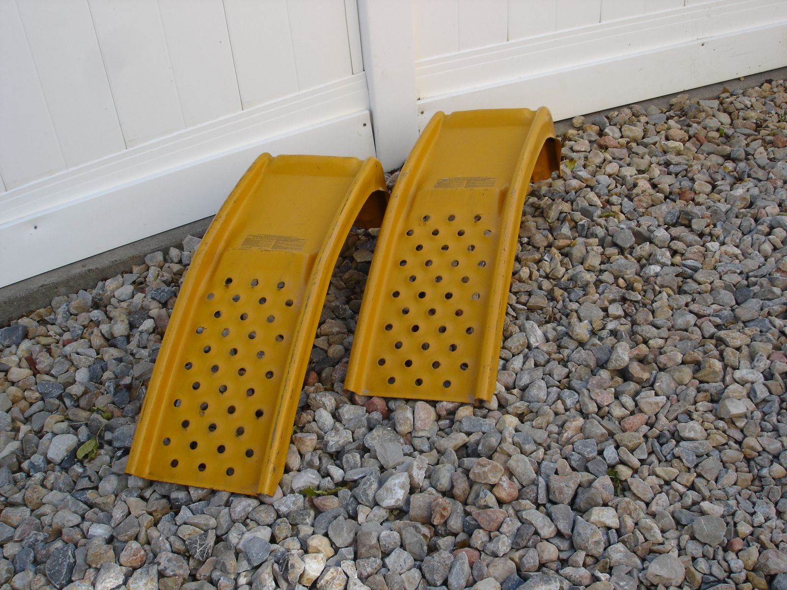 Heavy Duty Car/Truck Ramps - New Condition