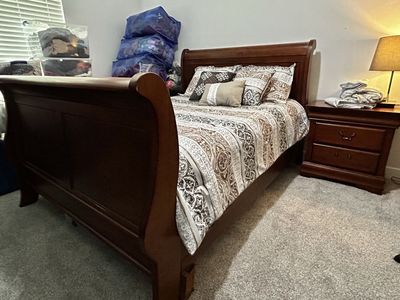 Sleigh Bed (Queen), Mattress & Box spring