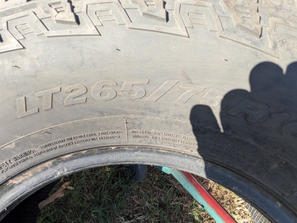 Milestar Patagonia A/T R Tire LT265/75R16