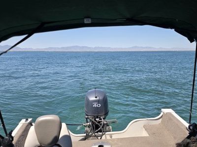 2004 Crestliner 14ft Fishing Boat w/ 40HP Yamaha 4 stroke Outboard, Minn Kota Trolling Motor & Humminbird Fish Finder
