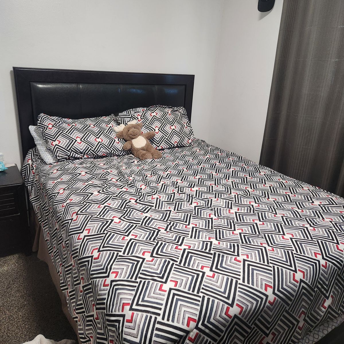 Queen Bed Set