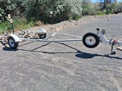 SHORELANDER BOAT TRAILER
