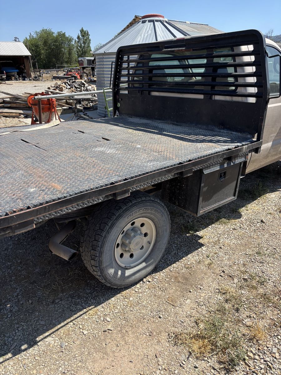 Flatbed Truck Bed - Utility Style