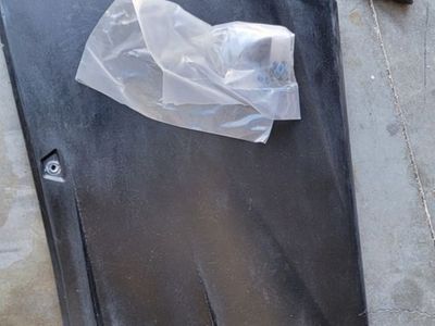 yxz full doors never used and trunk delete