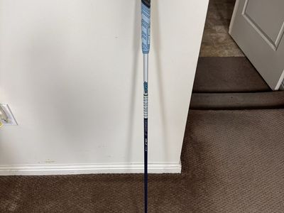 Graphite Design Tour AD VR-7 X-Flex Golf Shaft with Golf Pride Grip