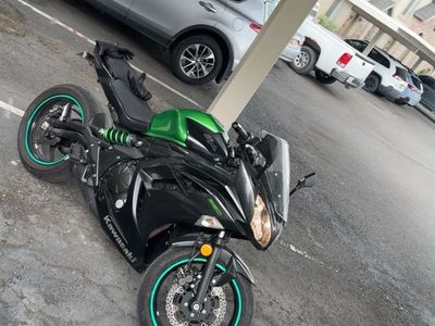 2016 Kawasaki Ninja 650 Sport Motorcycle - Black & Green