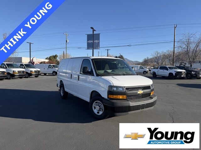 2025 Chevrolet Express 2500