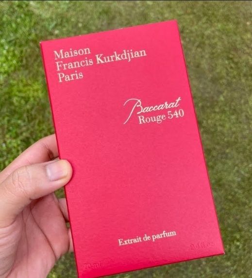 Maison Francis Kurkdjian Baccarat Rouge 540 Extrait de Parfum 70ml (2.4 fl.oz) - New in Box, welcome to offers and negotiation.