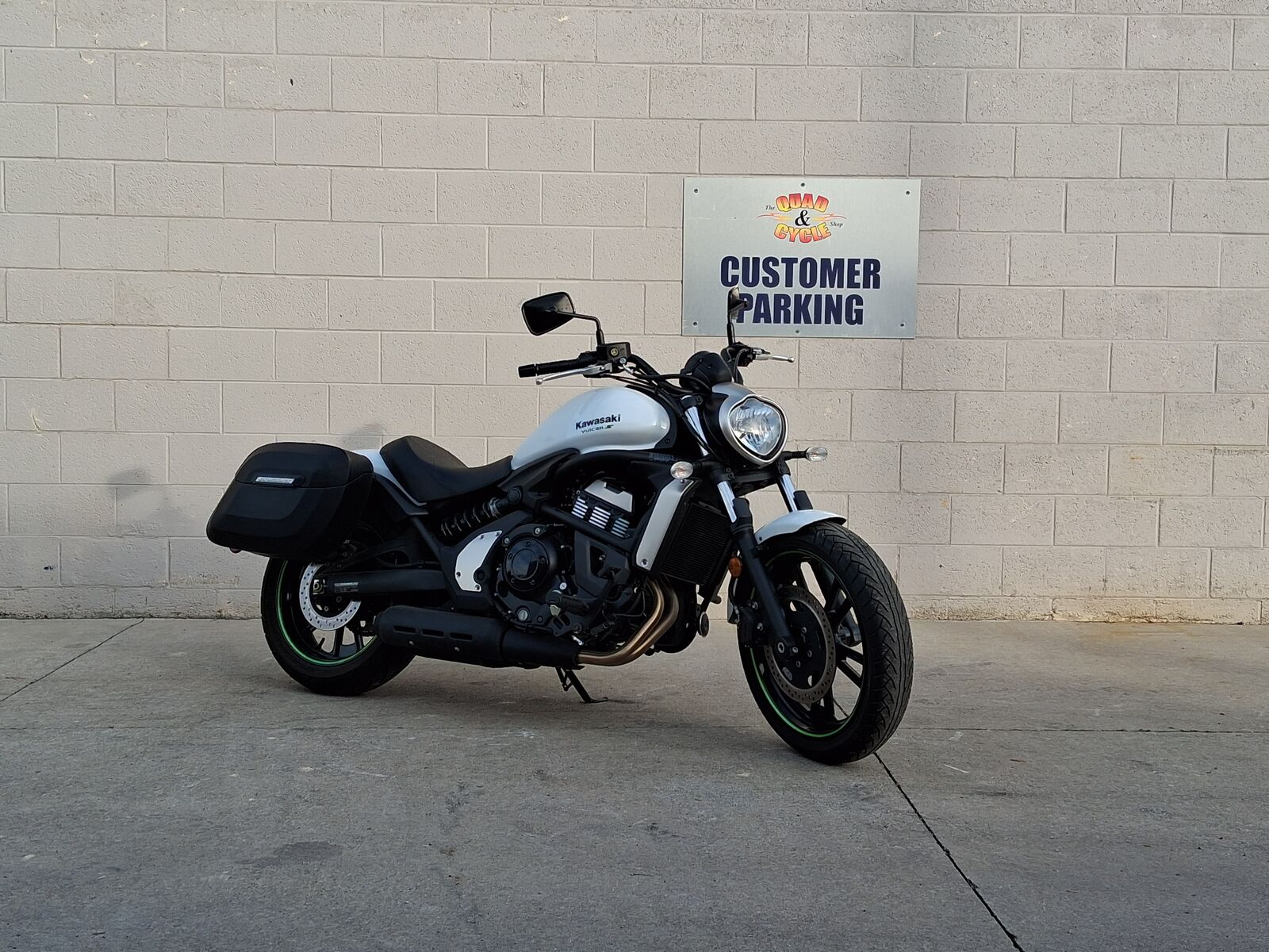 2015 Kawasaki EN650AFF Vulcan S (White)