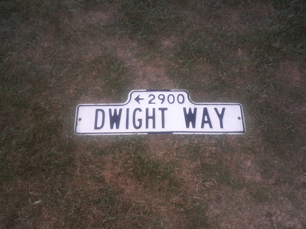 Vintage Dwight Way ceramic Street Sign