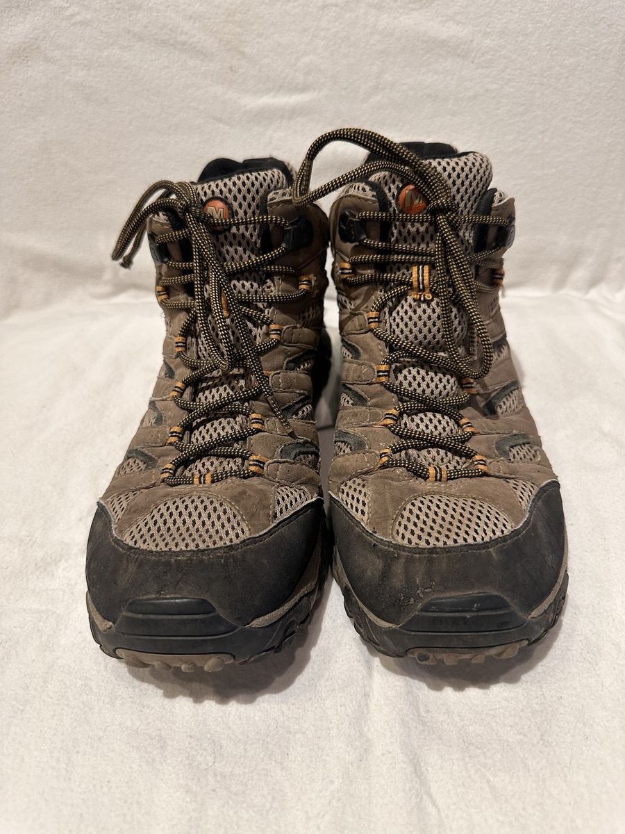 Merrell men’s size 11 Gore-Tex XCR dark tan hiking boots