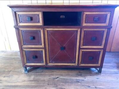 PRICE DROP VERY STURDY BEAUTIFUL CABINET