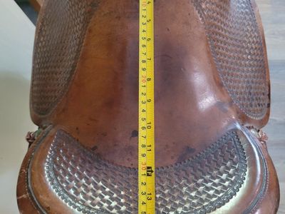 Bona Allen Ranch Saddle