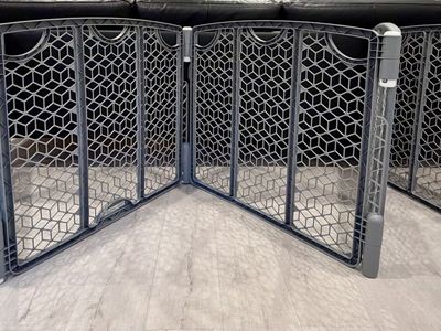 Baby gate