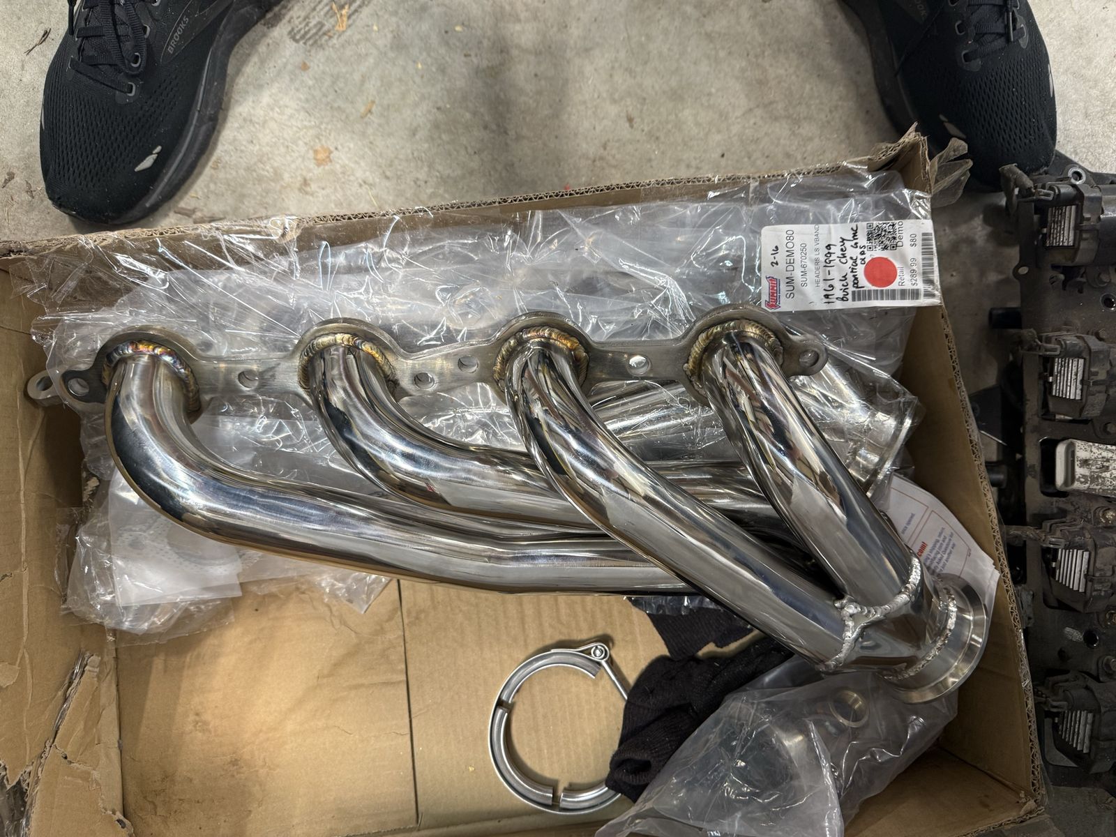 Summit Racing Stainless Steel Exhaust Headers V-Band LS Conversion SUM-670250